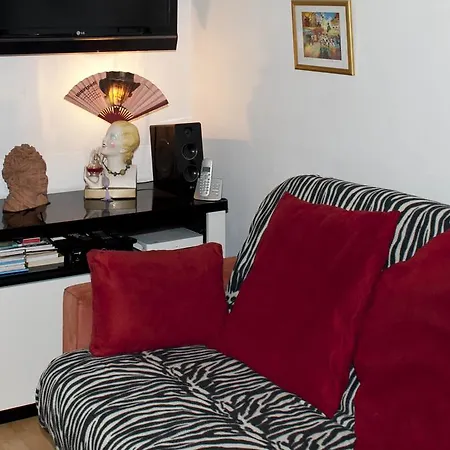 Διαμέρισμα Cozy Montmartre Studio