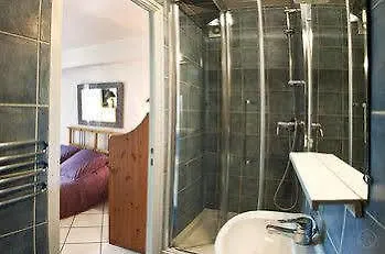Διαμέρισμα Cozy Montmartre Studio *