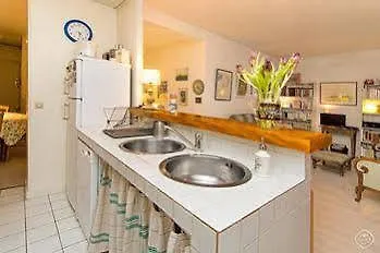 Διαμέρισμα Cozy Montmartre Studio