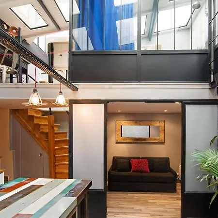 Cozy Montmartre Studio Διαμέρισμα *