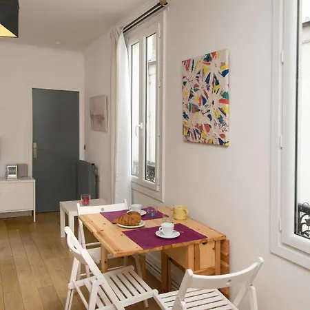 Cozy Montmartre Studio Διαμέρισμα