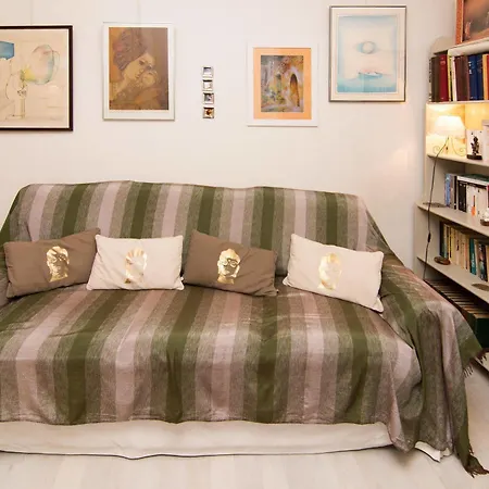 Cozy Montmartre Studio Διαμέρισμα *